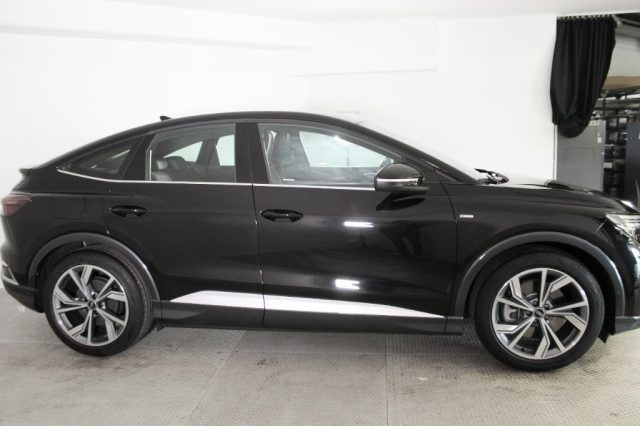 AUDI Q4 e-tron usata, con Airbag