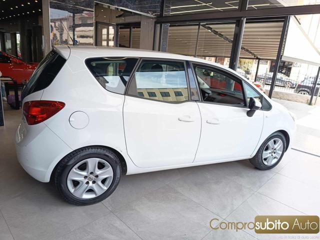 OPEL Meriva usata, con Climatizzatore