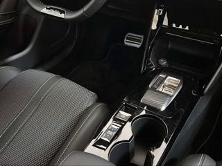 PEUGEOT 2008 usata, con Touch screen