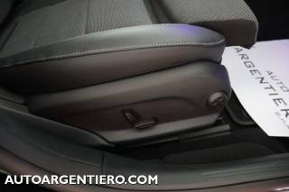 MERCEDES-BENZ E 200 usata, con Airbag testa