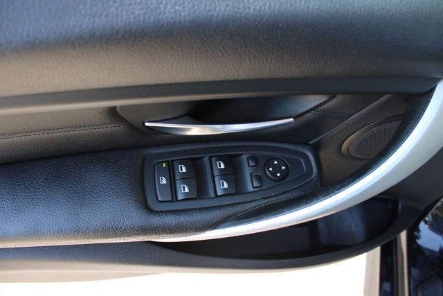 BMW 330 usata, con Controllo automatico clima