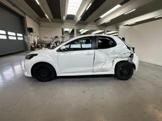 TOYOTA Yaris usata, con Autoradio