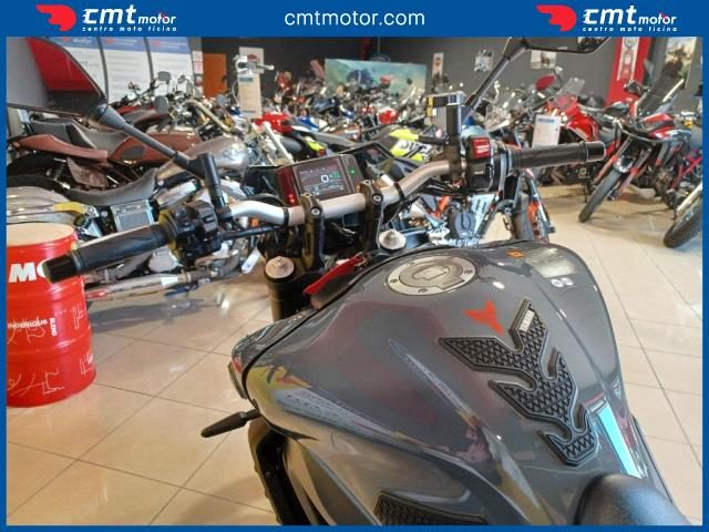 YAMAHA MT-09 usata 6