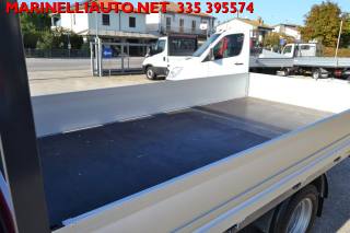 IVECO Daily usata 10