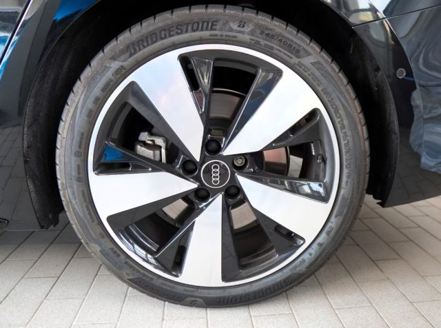 AUDI A5 usata, con USB