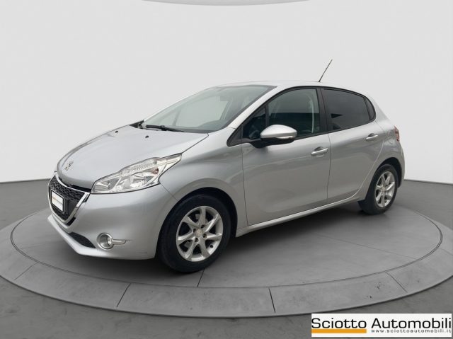 PEUGEOT 208 usata, con Airbag