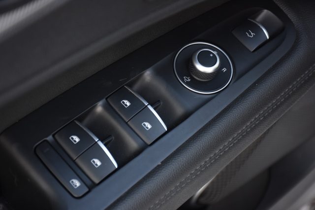 ALFA ROMEO Stelvio usata, con Sedili riscaldati