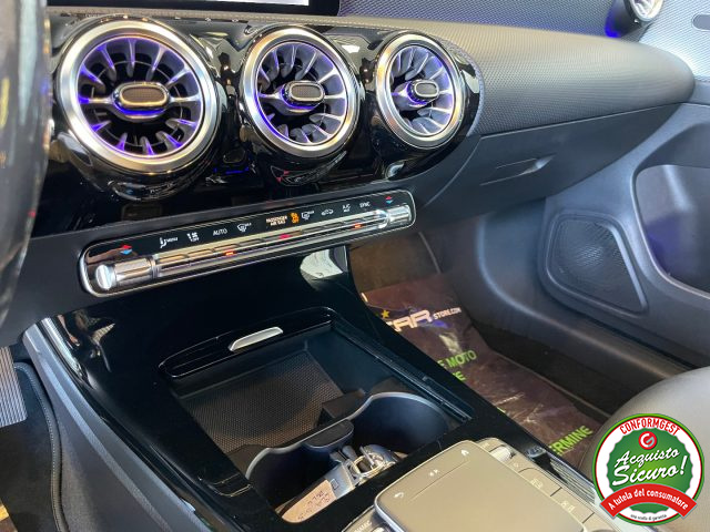 MERCEDES-BENZ CLA 180 usata, con Regolazione elettrica sedili