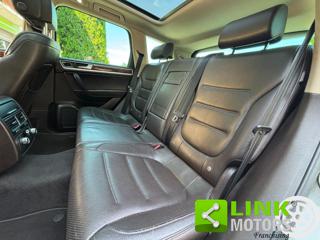 VOLKSWAGEN Touareg usata, con Climatizzatore