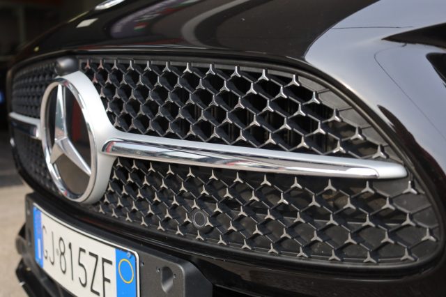 MERCEDES-BENZ C 200 usata 190