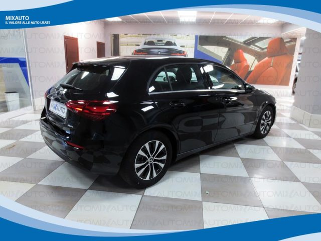 MERCEDES-BENZ A 180 usata, con Airbag