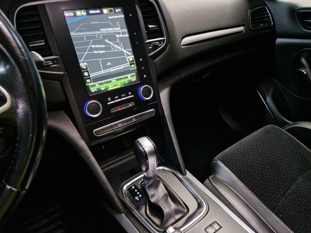 RENAULT Megane usata, con Controllo automatico clima