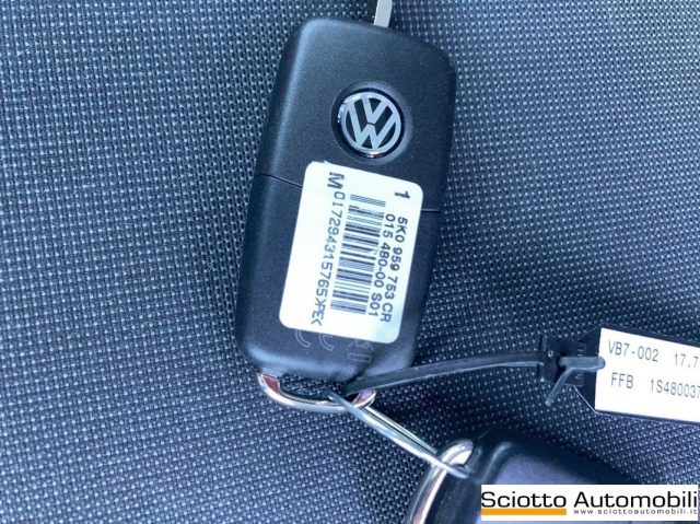 VOLKSWAGEN up! usata 18