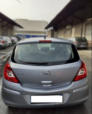 OPEL Corsa usata, con Chiusura centralizzata