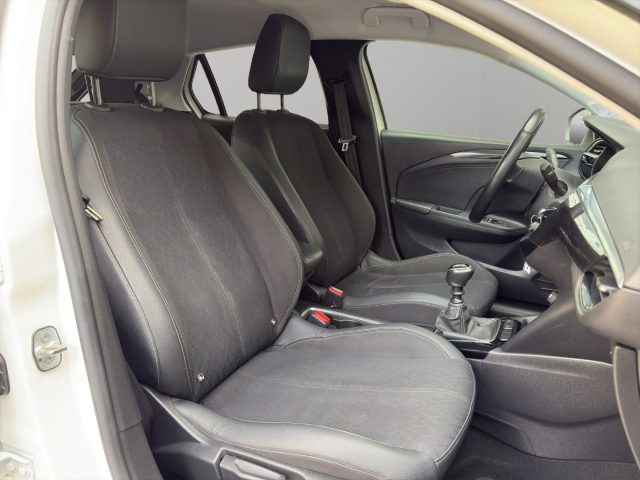 OPEL Corsa usata, con Supporto lombare