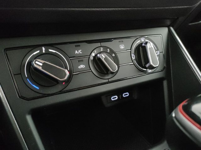 VOLKSWAGEN Polo usata, con ESP