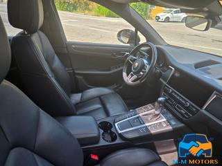 PORSCHE Macan usata 34