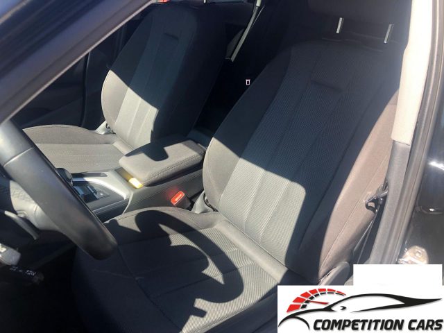 AUDI A4 usata, con Fari LED