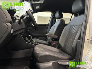 VOLKSWAGEN T-Roc usata 12