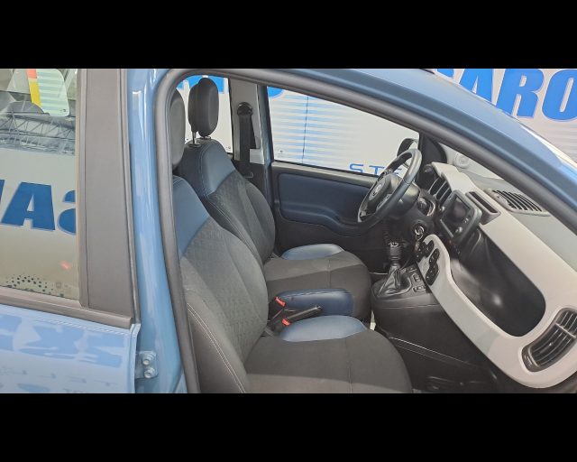 FIAT New Panda usata 17