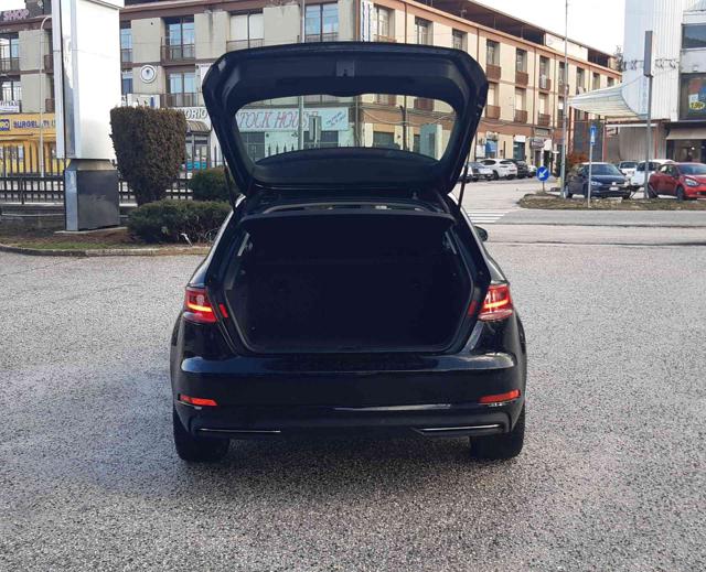 AUDI A3 usata, con Specchietti laterali elettrici