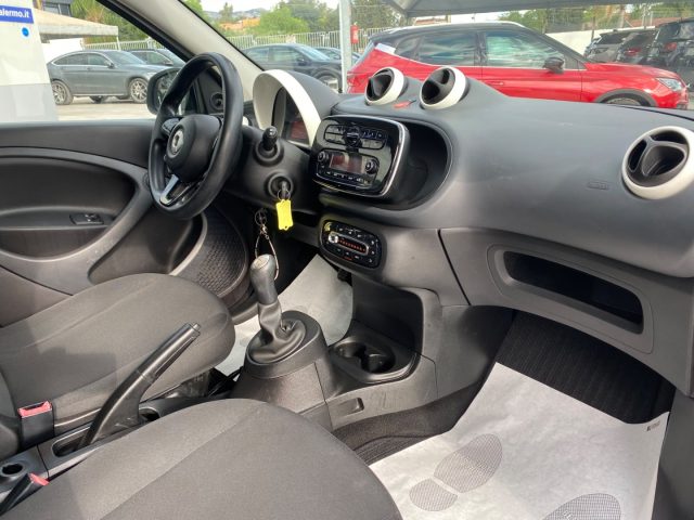 SMART ForFour usata, con USB