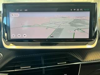 PEUGEOT 208 usata, con Fari LED