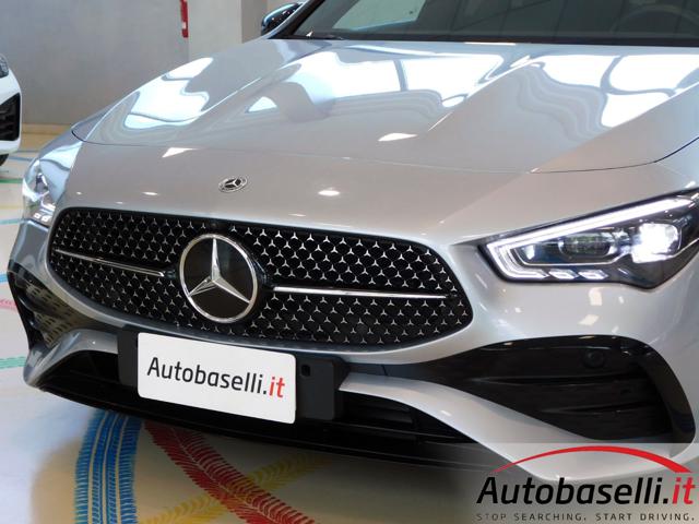 MERCEDES-BENZ CLA 220 usata, con Chiusura centralizzata telecomandata