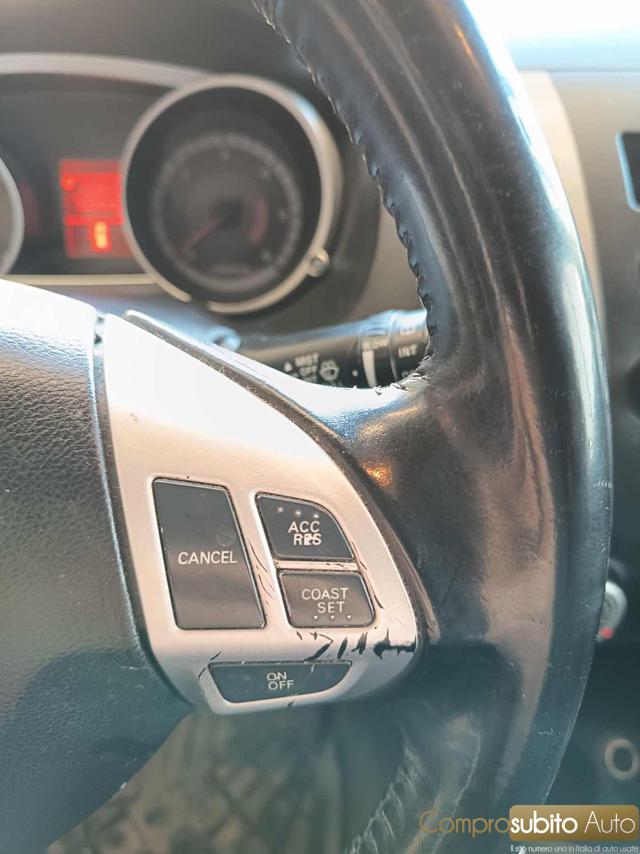 MITSUBISHI Outlander usata, con Chiusura centralizzata