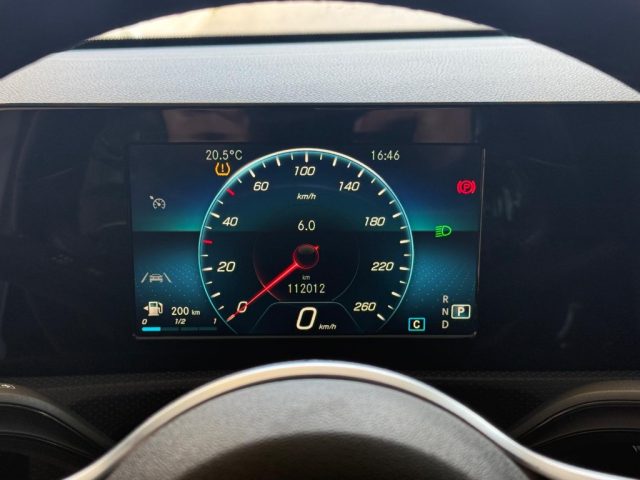 MERCEDES-BENZ A 180 usata, con Specchietti laterali elettrici