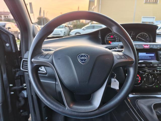 LANCIA Ypsilon usata, con Chiusura centralizzata