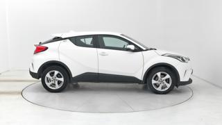 TOYOTA C-HR usata, con Autoradio