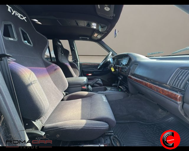 JEEP Grand Cherokee usata, con Sedile posteriore sdoppiato