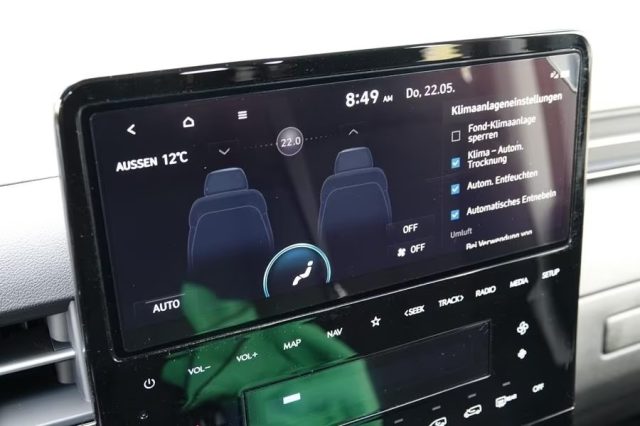 HYUNDAI Staria usata, con Sensore di luce