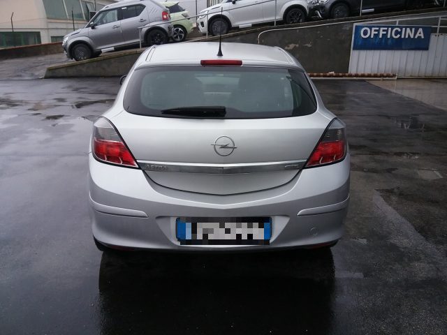 OPEL Astra usata, con Alzacristalli elettrici
