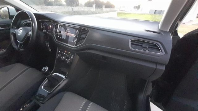 VOLKSWAGEN T-Roc usata, con Freno di stazionamento elettrico