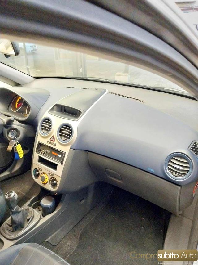 OPEL Corsa usata, con Immobilizzatore elettronico