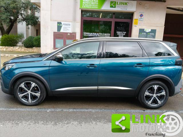 PEUGEOT 5008 usata, con Park Distance Control