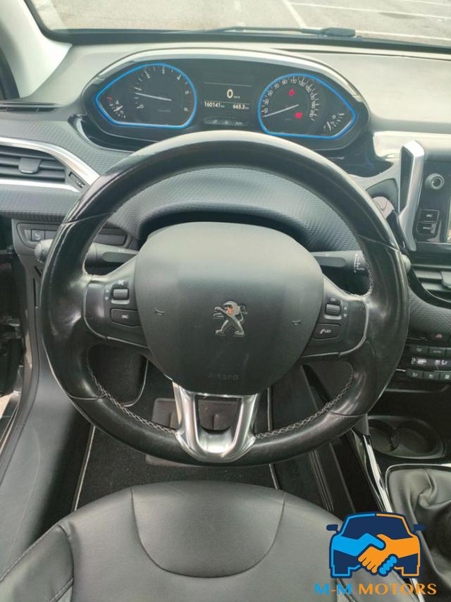 PEUGEOT 2008 usata, con Chiusura centralizzata