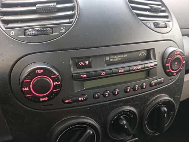 VOLKSWAGEN New Beetle usata, con Specchietti laterali elettrici