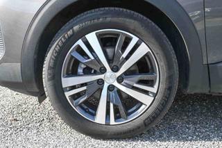 PEUGEOT 3008 usata, con Climatizzatore