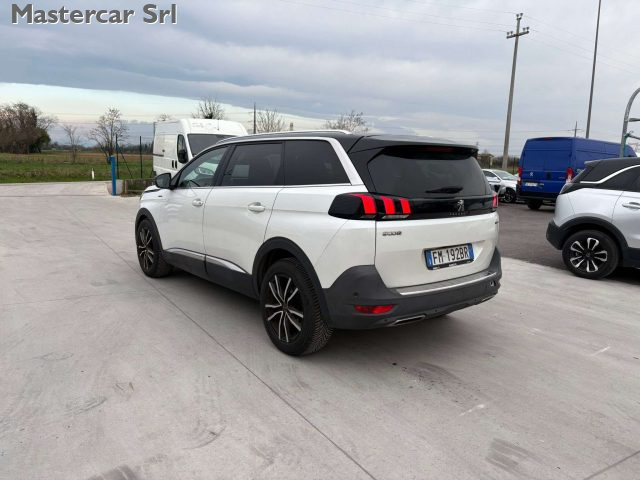 PEUGEOT 5008 usata, con Airbag Passeggero