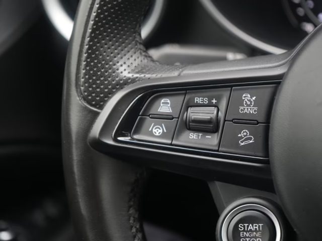 ALFA ROMEO Stelvio usata, con Boardcomputer