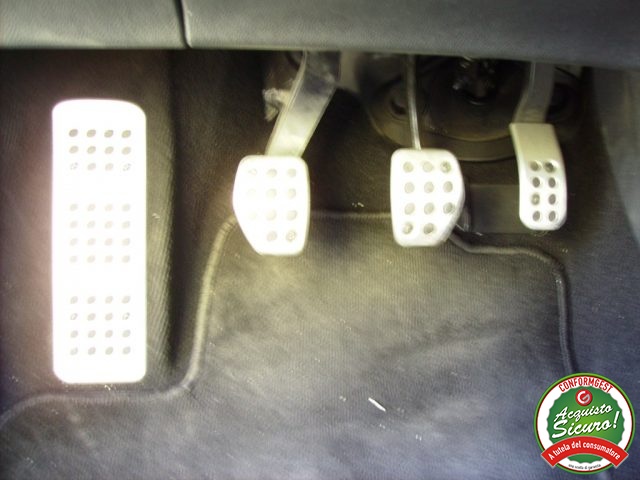 PEUGEOT RCZ usata, con Servosterzo