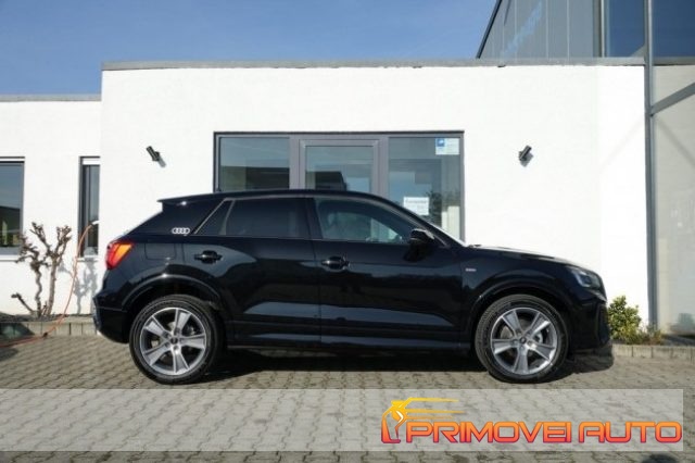 AUDI Q2 usata, con Autoradio