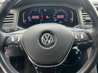 VOLKSWAGEN T-Roc usata, con Controllo automatico clima