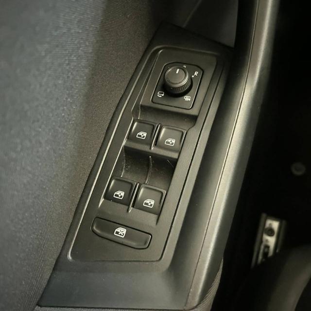 VOLKSWAGEN T-Roc usata, con Bracciolo