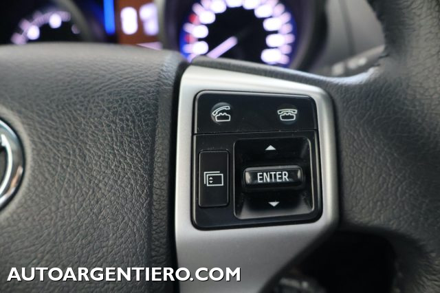 TOYOTA Land Cruiser usata, con Servosterzo