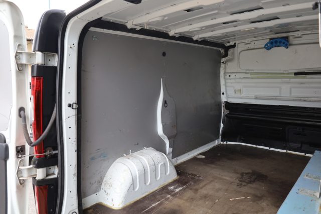 RENAULT Trafic usata 53