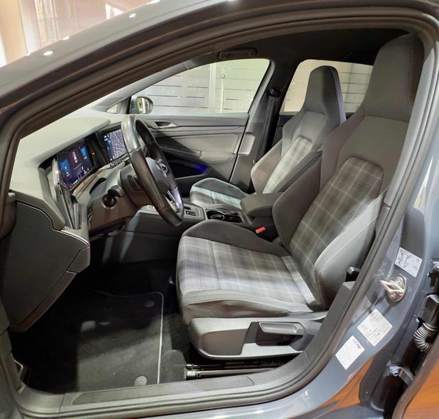 VOLKSWAGEN Golf usata, con Boardcomputer